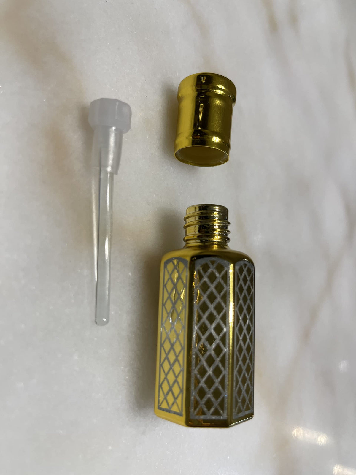 SCUS Perfumes Discovery Set (Rose|&|Lily|&|Sandal|&|Cherry Concentrated Perfume oil Long Lasting Fragrance Non-Alcoholic (Parfum 12ml) (Pack of 4)